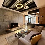 City-center-concept Apartment/b * Дуррес