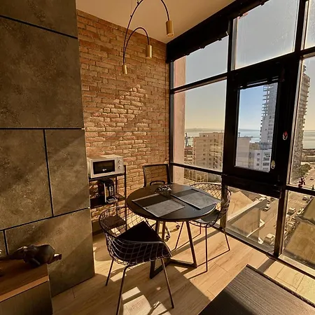 City-center-concept Apartment/b شقة *